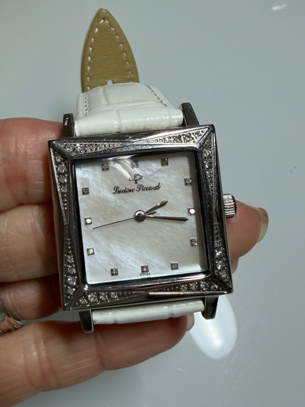 LIKE NEW! Women's Lucien Piccard Mother of Pearl Faced Watch
